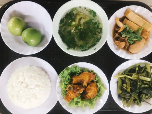 THỊT KHO ĐẬU HỦ + GÀ RAM MẶN