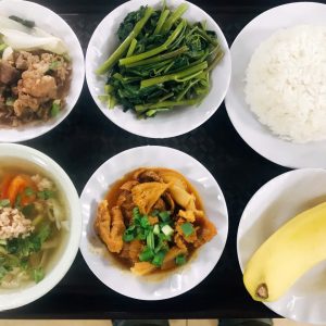 BÒ XÀO HÀNH CẦN + THỊT KHO KHỚM